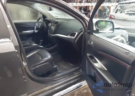 2016 Dodge Journey R/T z USA, uszkodzony, nr VIN 3C4PDDEGXGT117419